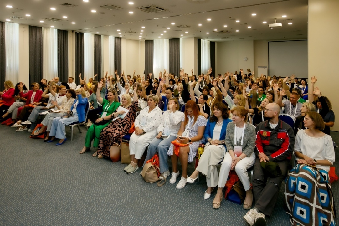 Иван Климов на XIV Практической конференции "Белые ночи фандрайзинга" Иллюстрация к новости: Иван Климов на XIV Практической конференции "Белые ночи фандрайзинга"